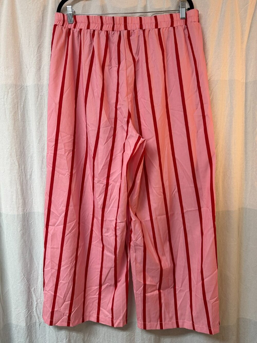 Striped Wide Leg Pants - Picture 2 of 4